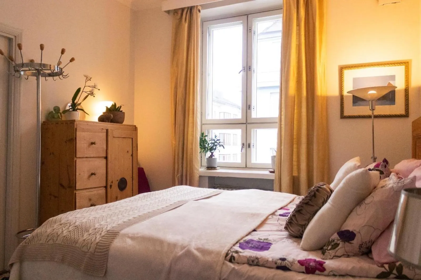 3 Lovely Rooms In Helsinki Center. 0*,  Finland