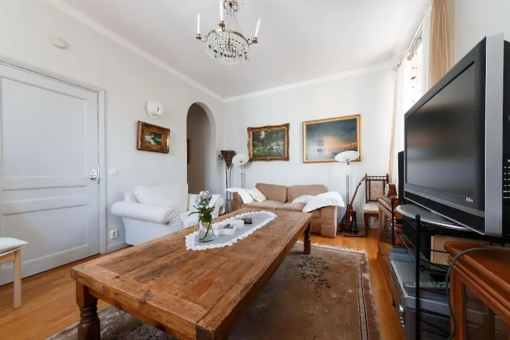 3 Lovely Rooms In Helsinki Center. Apartment